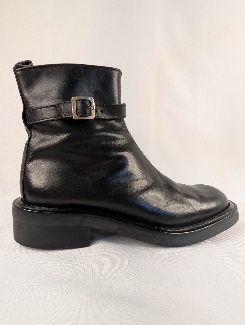 Coach J034 Vintage Black Leather Buckle Ankle Boots 7.5 B Womens